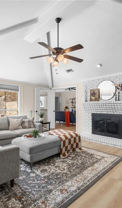 118 Willowcrest Drive, Garland TX 75040