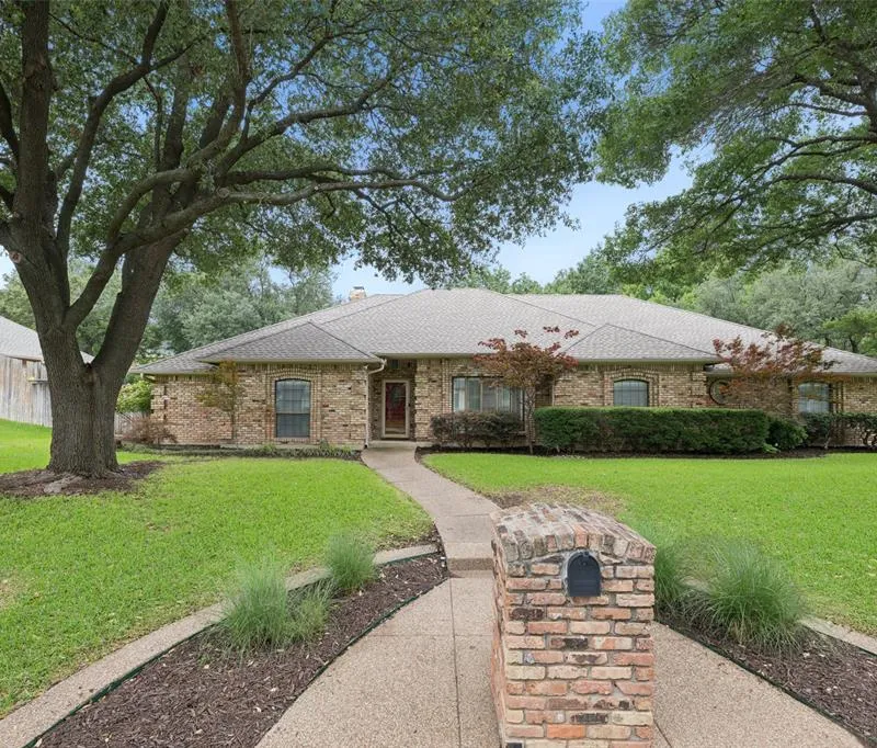 7300 Wind Chime Drive, Fort Worth TX 76133