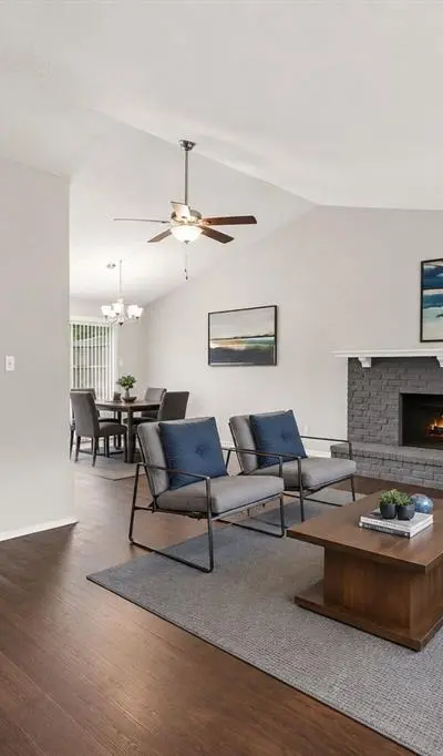 1702 Crimson Court, Arlington TX 76018 - Photo 5