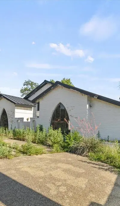 11102 Ferndale Road, Dallas TX 75238 - Photo 2