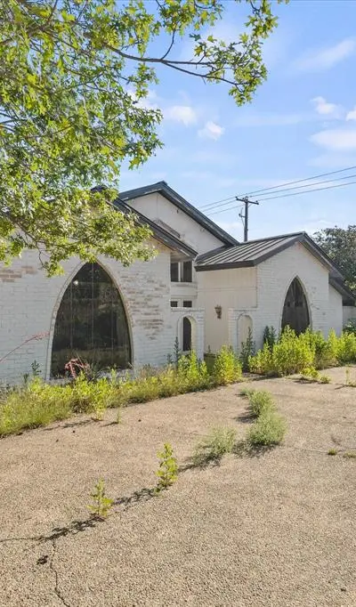 11102 Ferndale Road, Dallas TX 75238 - Photo 3