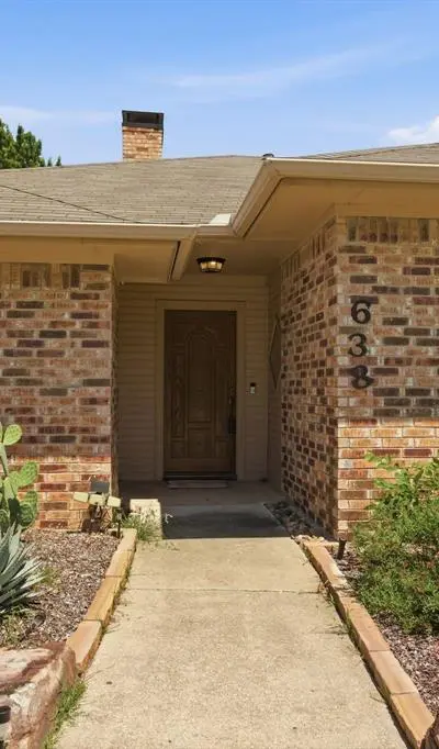 638 Park Lane, Highland Village TX 75077 - Photo 5