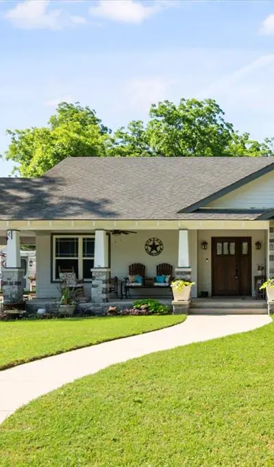 4421 Blackstone Drive, Fort Worth TX 76114