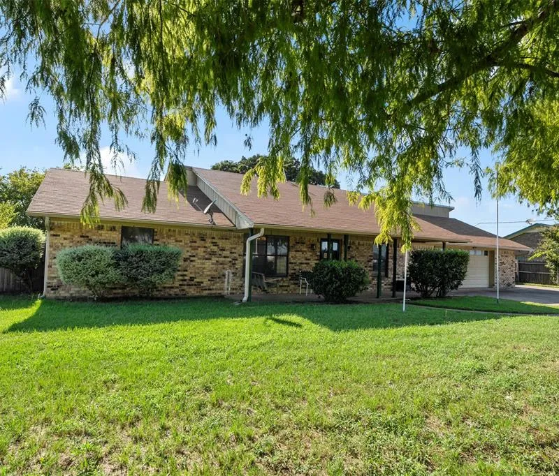 151 Peach Tree Road, Gun Barrel City TX 75156