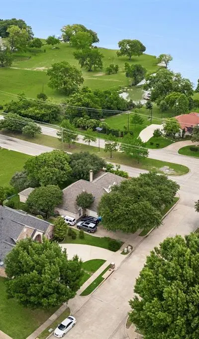 8517 Navigation Drive, Rowlett TX 75088 - Photo 3