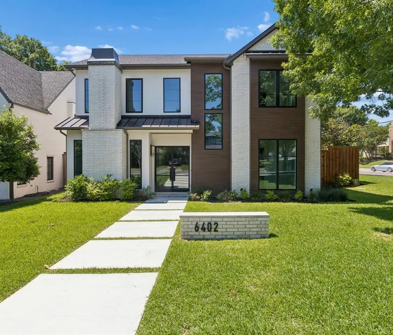 6402 Kenwood Avenue, Dallas TX 75214