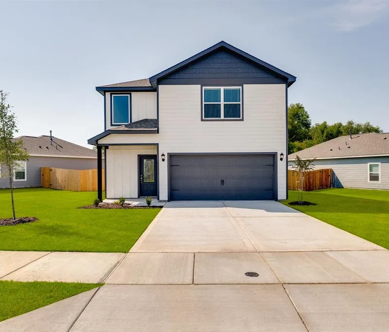 8421 Fort Benton Drive, Ponder TX 76259