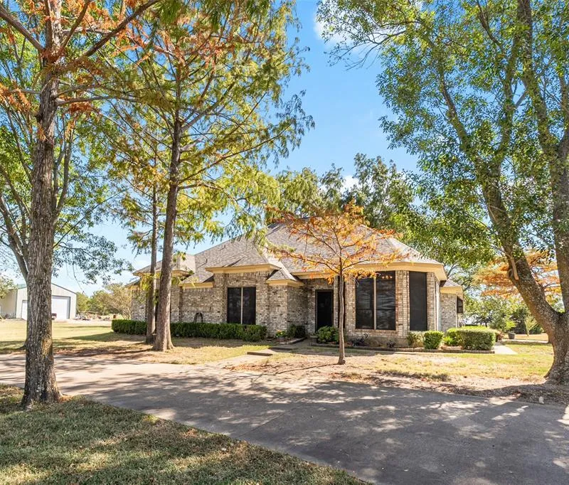 1199 Cedar Lane, Kaufman TX 75142