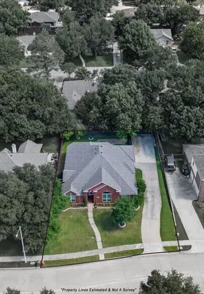 913 Chapel Drive, Denton TX 76205 - Photo 4