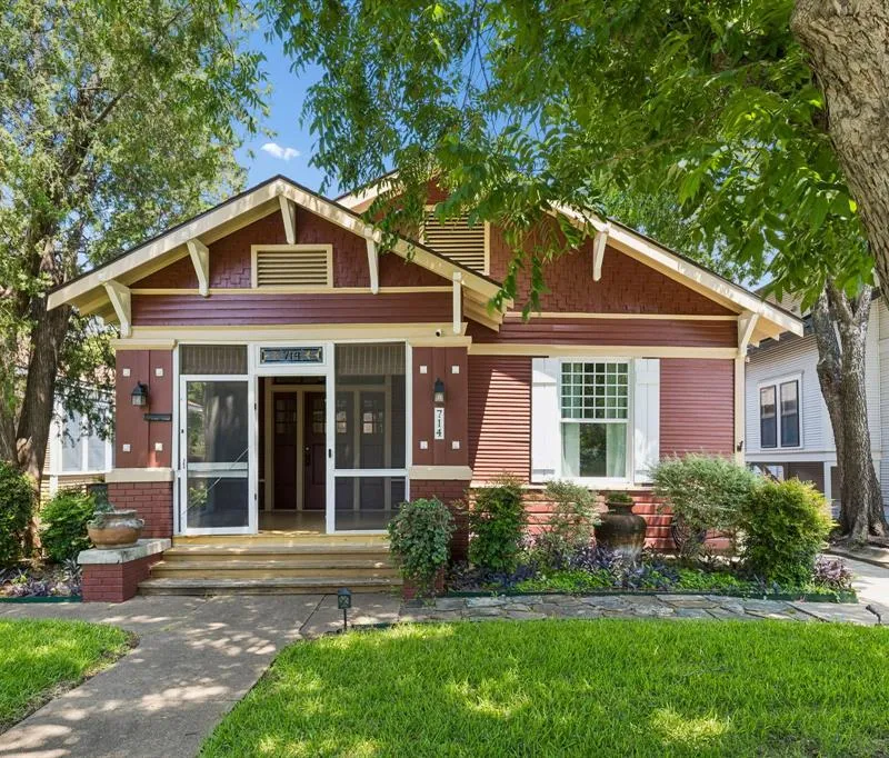 714 Woodlawn Avenue, Dallas TX 75208