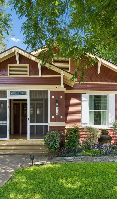 714 Woodlawn Avenue, Dallas TX 75208