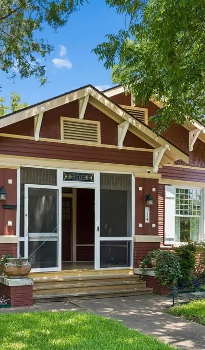 714 Woodlawn Avenue, Dallas TX 75208 - Photo 2