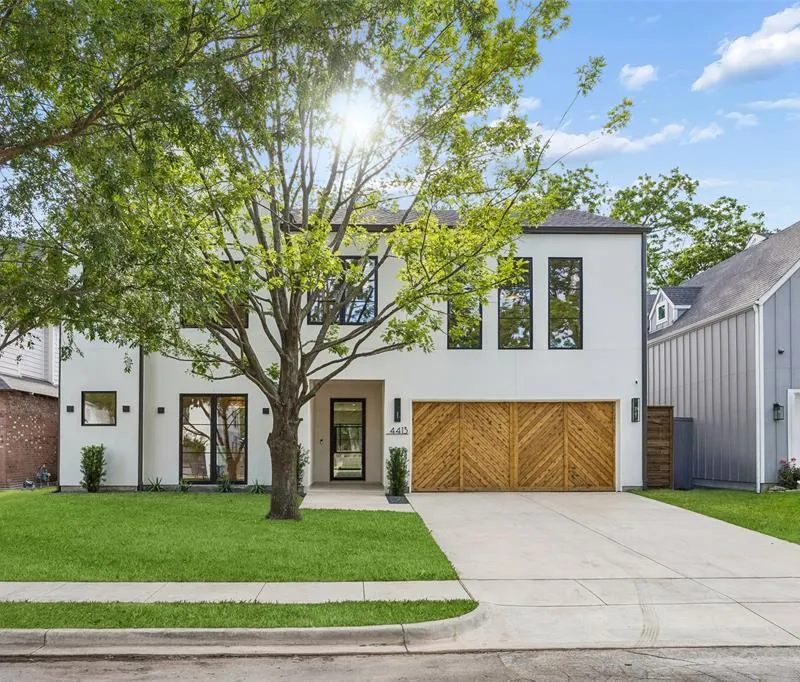 4413 Somerville Avenue, Dallas TX 75206