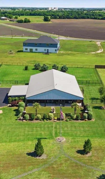3741 E Highway 34, Ennis TX 75119