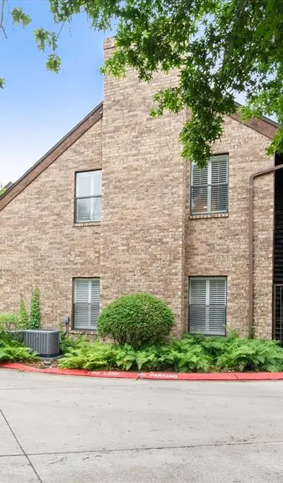 4241 Clear Lake Circle, Fort Worth TX 76109 - Photo 3