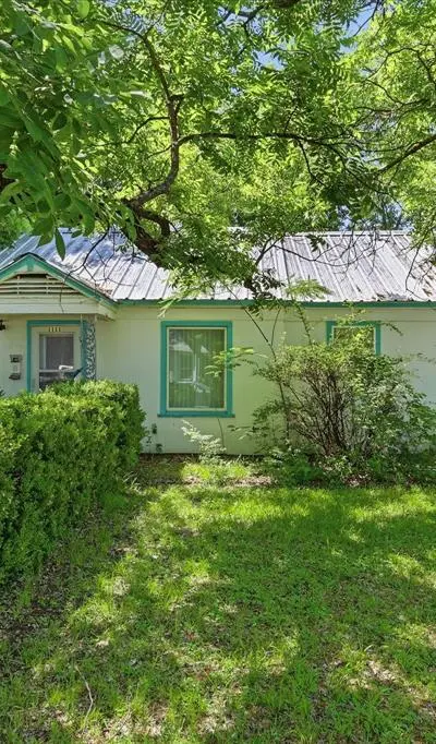 1111 WILLOW Street, Grand Prairie TX 75050 - Photo 2