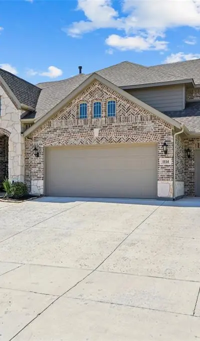 1114 Wrenwood Drive, Justin TX 76247