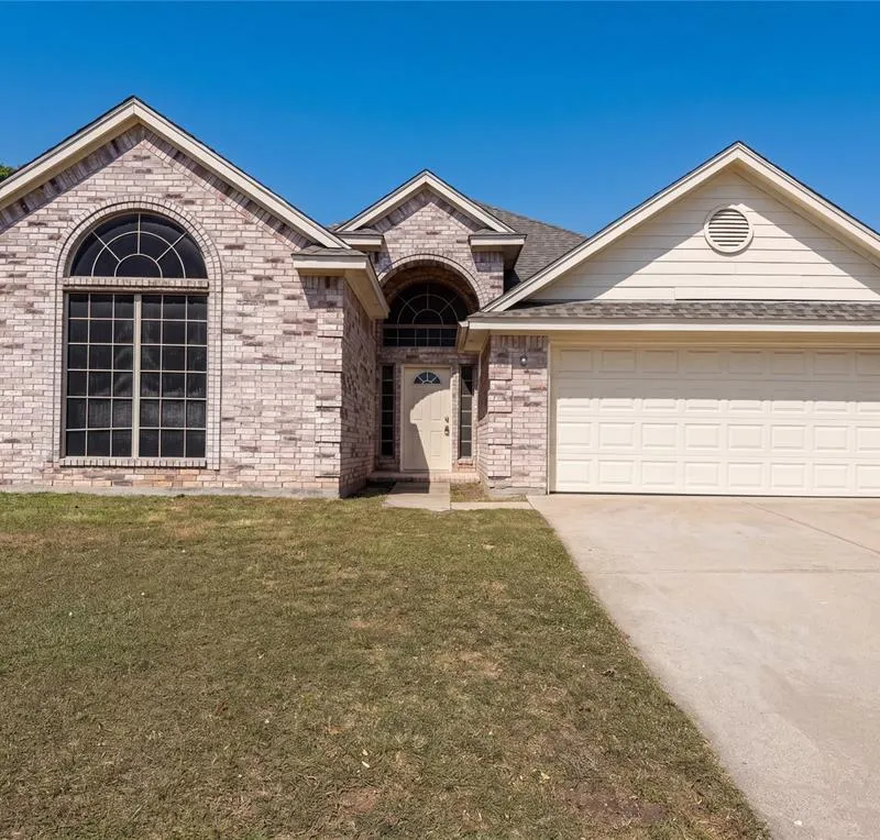 4617 Deal Drive, Fort Worth TX 76135