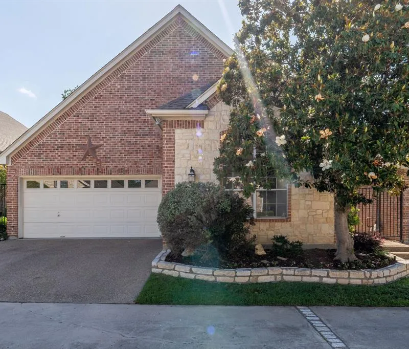5019 Pershing Avenue, Fort Worth TX 76107