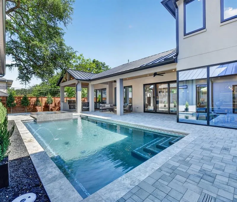 11028 Edgemere Road, Dallas TX 75230