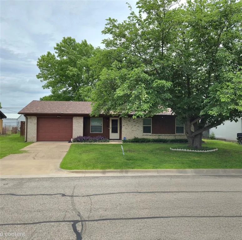 714 Catherine Lane, Seagoville TX 75159