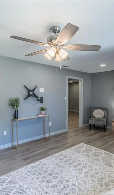 1010 SE 17th Street, Mineral Wells TX 76067 - Photo 3