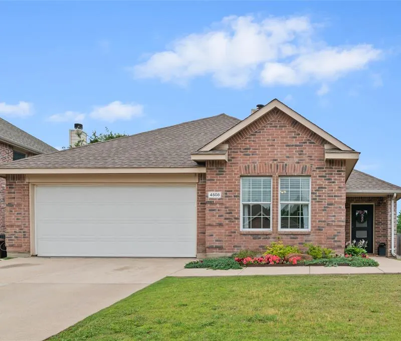 4508 Redbud Drive, Denton TX 76208