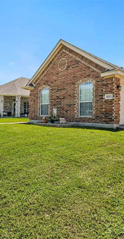 8552 Lake Springs Trail, Fort Worth TX 76053 - Photo 4
