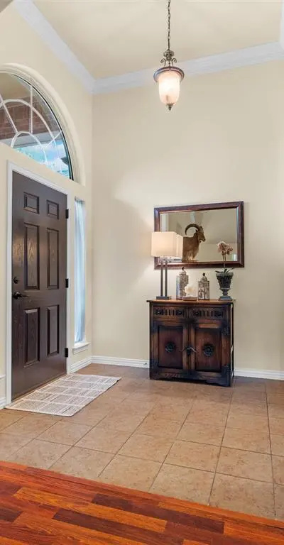 105 Daisey Lane, Justin TX 76247 - Photo 2