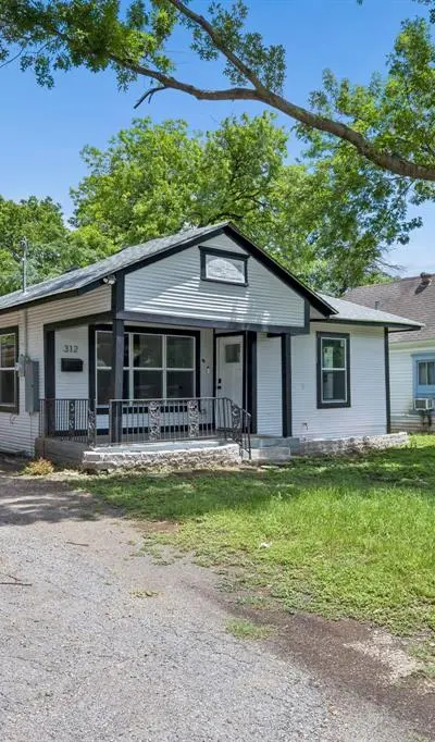 312 Leads Street, Dallas TX 75203 - Photo 2