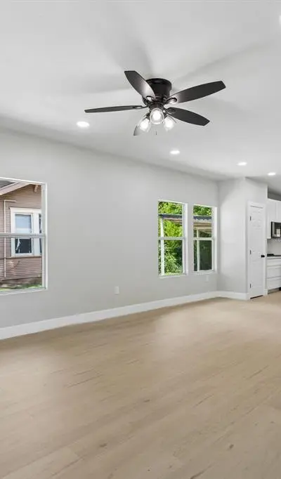 312 Leads Street, Dallas TX 75203 - Photo 5