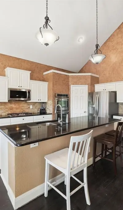 1905 Lakeway Drive, Rowlett TX 75088 - Photo 5