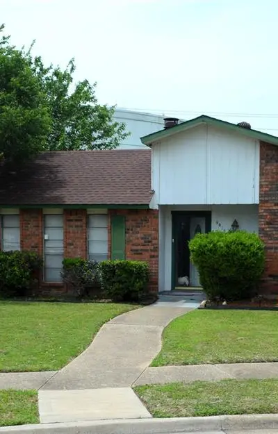 9615 Sophora Circle, Dallas TX 75249