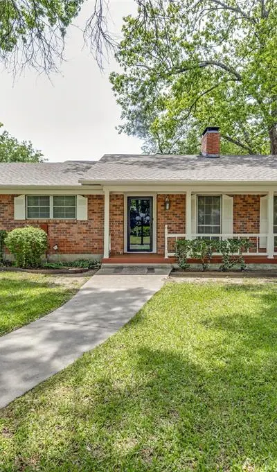 19 Shadowood Lane, Gainesville TX 76240