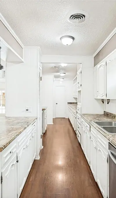 19 Shadowood Lane, Gainesville TX 76240 - Photo 4