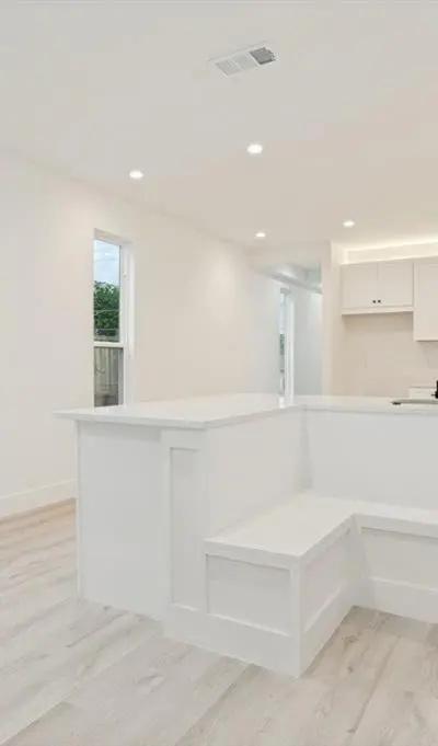 423 N Moore Street, Dallas TX 75203 - Photo 5