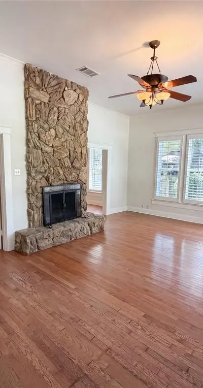 3919 Houston Street, Greenville TX 75401 - Photo 3