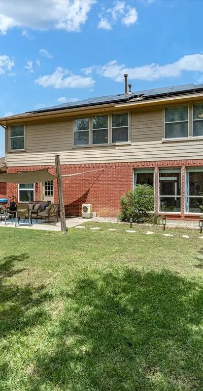2308 Denham Drive, Arlington TX 76001 - Photo 2