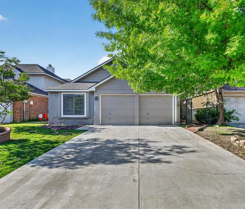 1231 Settlers Way, Lewisville TX 75067