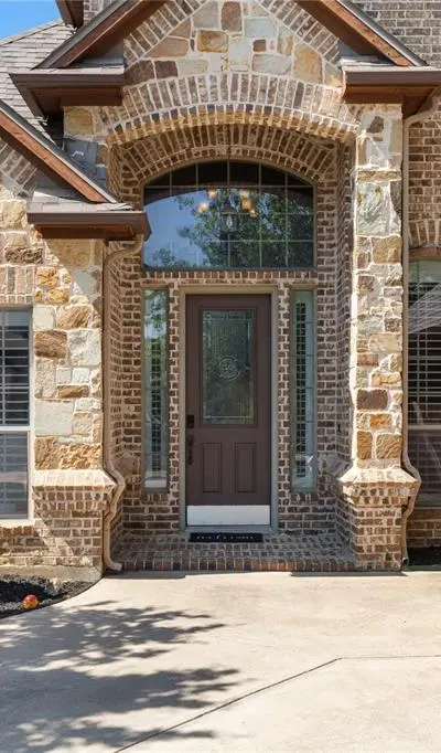 301 Matthew Avenue, Denton TX 76210 - Photo 3