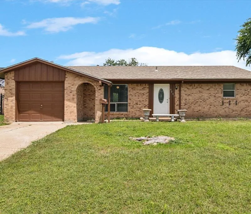 4201 Sweetbriar Drive, Garland TX 75042