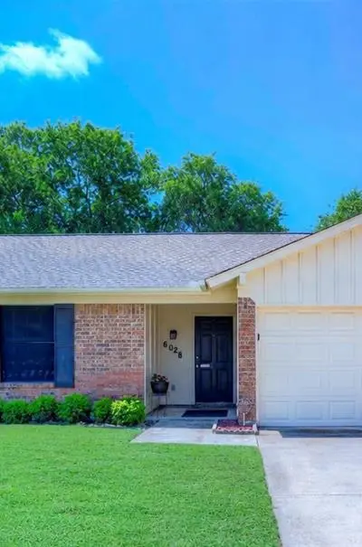 6028 Ridgecrest Drive, Watauga TX 76148