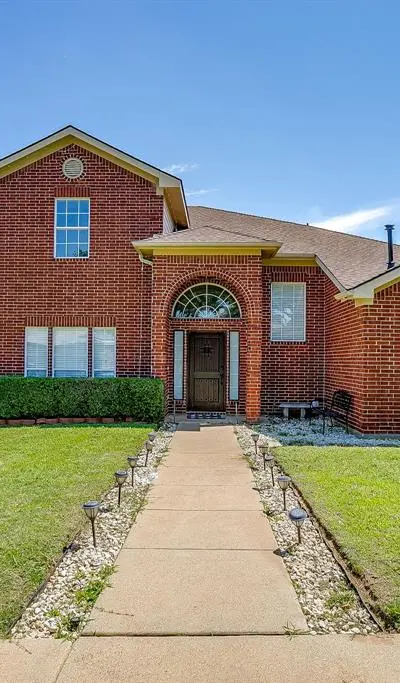 5711 Homestead Road, Arlington TX 76017