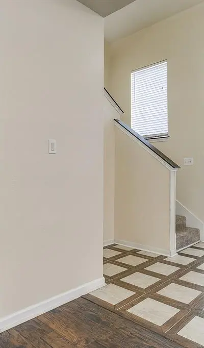 5711 Homestead Road, Arlington TX 76017 - Photo 4
