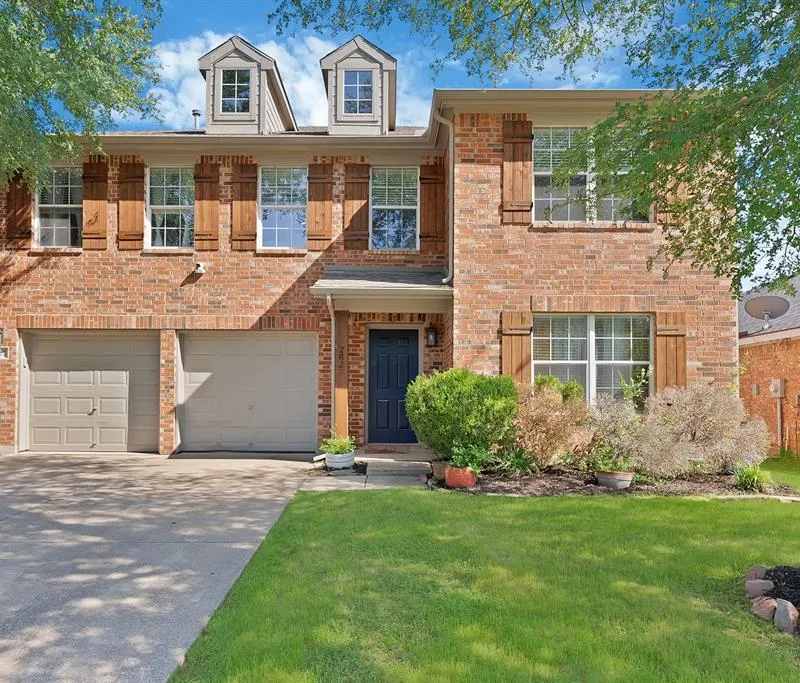 2827 Grandview Drive, Grand Prairie TX 75052