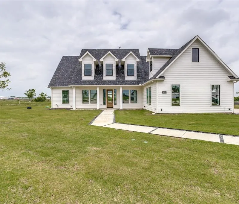 805 Concord Court, Nevada TX 75173