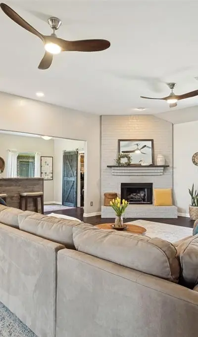 1325 Falcon Drive, Lewisville TX 75077 - Photo 5