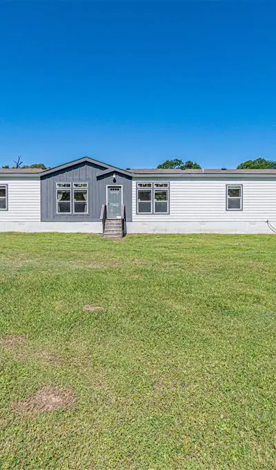 901 Rs County Road 1155, Emory TX 75440