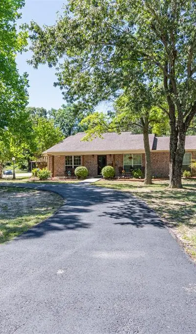 420 Rs County Road 3210, Emory TX 75440