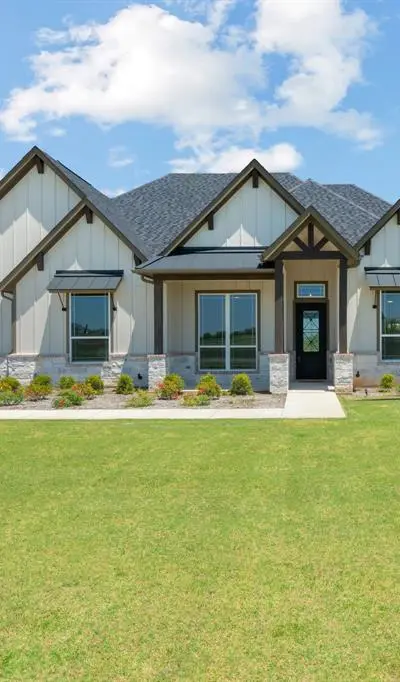 161 Frontera Drive, Decatur TX 76234